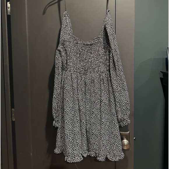 Black & White Leaf Print Babydoll Dress - Small unique vintage - Picture 3 of 4